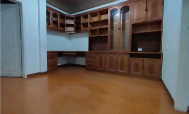 VENDO CASA COMERCIAL O RESIDENCIAL EN PINARES PEREIRA LG