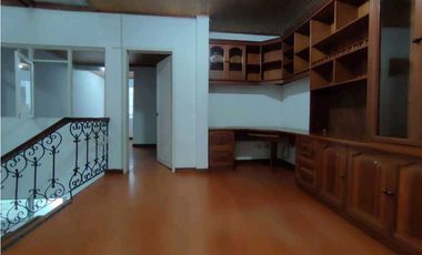 VENDO CASA COMERCIAL O RESIDENCIAL EN PINARES PEREIRA LG