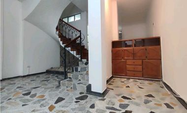 VENDO CASA COMERCIAL O RESIDENCIAL EN PINARES PEREIRA LG