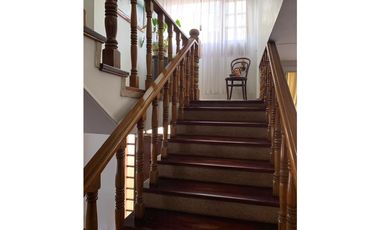 CASA DE USO MIXTO en el BATAN (RESIDENCIAL, SERVICIOS EMPRESARIALES)