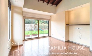 Casa amplia Cajica Calahorra lote independiente