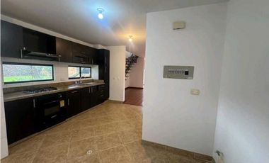 ARRIENDO CASA CAMPESTRE  UNIFAMILIAR  EN CAJICA