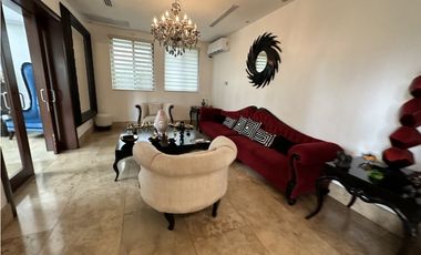 Casa Fairways Estates - Santa Maria - frente al golf $2,350,000
