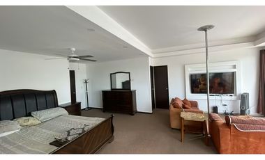 VENTA CASA TUMBA MUERTO 486M2 EL DORAL