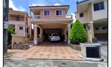 VENTA CASA TUMBA MUERTO 486M2 EL DORAL