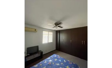 VENTA CASA TUMBA MUERTO 486M2 EL DORAL