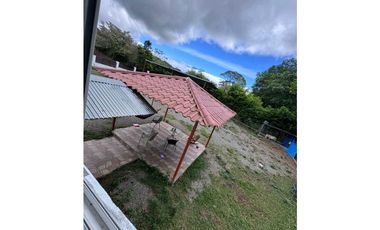 ALQUILER DE CASA EN POTRERILLO 4R