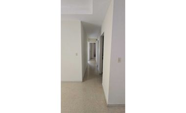 ALQUILER DE CASA EN ALTOS DE PANAMA