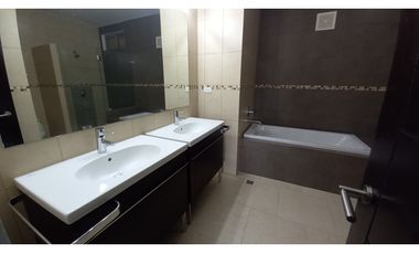 En Venta Apartamento Amoblado en PH Soleo de 2 Recamaras!