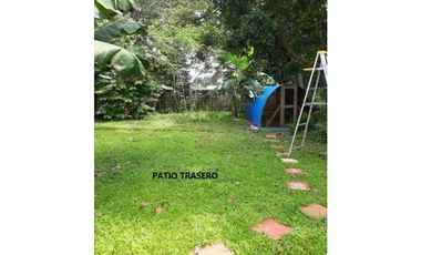 VENDO CASA DE SEGUNDA EN LOTE DE 966M2 DOLEGUITA