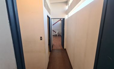 Excelente galpón industrial - comercial en Quinta Normal