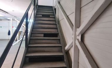 Excelente galpón industrial - comercial en Quinta Normal