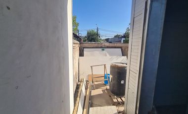 Excelente galpón industrial - comercial en Quinta Normal