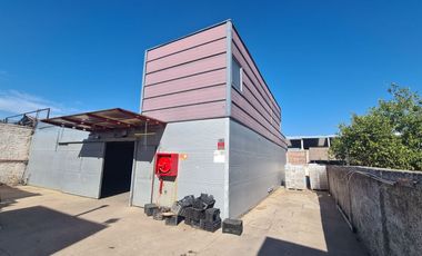Excelente galpón industrial - comercial en Quinta Normal