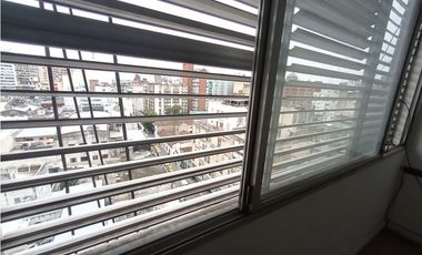ALQUILER - OFICINA + PRIVADO - ITUZAINGO N° 94 - B° CENTRO