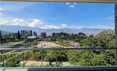 ARRIENDO (SIN AMOBLAR) APARTAMENTO EN ENVIGADO, LOMA DEL ESCOBERO