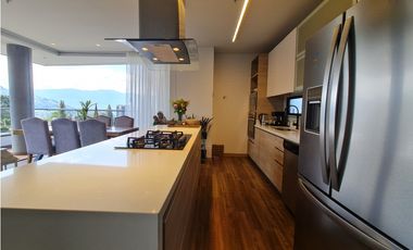 ARRIENDO (SIN AMOBLAR) APARTAMENTO EN ENVIGADO, LOMA DEL ESCOBERO