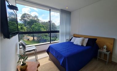 ARRIENDO (SIN AMOBLAR) APARTAMENTO EN ENVIGADO, LOMA DEL ESCOBERO
