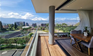 ARRIENDO (SIN AMOBLAR) APARTAMENTO EN ENVIGADO, LOMA DEL ESCOBERO
