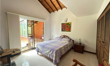 CASA EN VENTA EN EL POBLADO SECTOR COLA DEL ZORRO