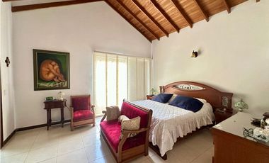 CASA EN VENTA EN EL POBLADO SECTOR COLA DEL ZORRO