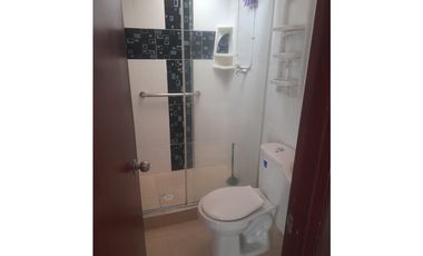 ¡SE ARRIENDA APARTAMENTO EN VILLAMARA – EXCELENTE UBICACIÓN!