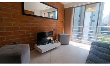 Arriendo apartamento SIN MUEBLES duplex, la aguacatala, Medellín