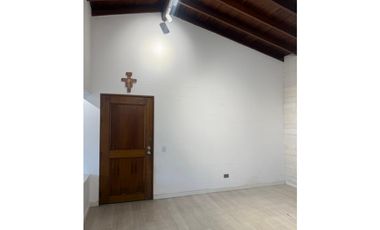 APARTAMENTO EN EL CORAZÓN DE LA MILLA DE ORO. EL POBLADO 