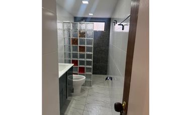 APARTAMENTO EN EL CORAZÓN DE LA MILLA DE ORO. EL POBLADO 