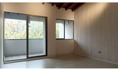 APARTAMENTO EN EL CORAZÓN DE LA MILLA DE ORO. EL POBLADO 