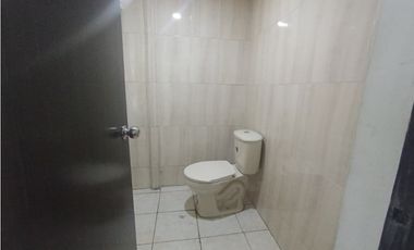 ACSI 1402, CASA COMERCIAL EN VENTA – ZONA DE CONSECIONARIOS AV. BOYAC