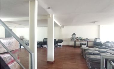 ACSI 1402, CASA COMERCIAL EN VENTA – ZONA DE CONSECIONARIOS AV. BOYAC