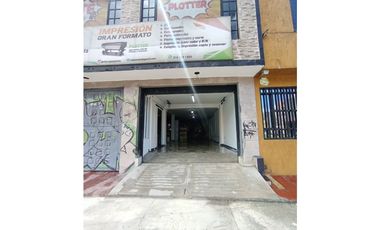 ACSI 1402, CASA COMERCIAL EN VENTA – ZONA DE CONSECIONARIOS AV. BOYAC