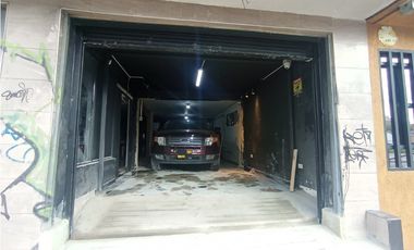 ACSI 1402, CASA COMERCIAL EN VENTA – ZONA DE CONSECIONARIOS AV. BOYAC