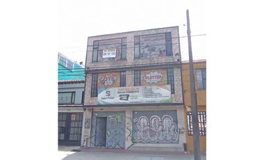 ACSI 1402, CASA COMERCIAL EN VENTA – ZONA DE CONSECIONARIOS AV. BOYAC