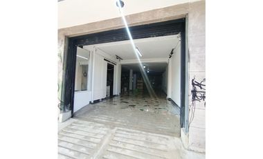 ACSI 1402, CASA COMERCIAL EN VENTA – ZONA DE CONSECIONARIOS AV. BOYAC