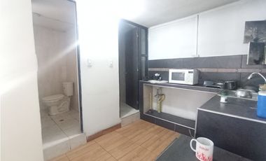 ACSI 1402, CASA COMERCIAL EN VENTA – ZONA DE CONSECIONARIOS AV. BOYAC