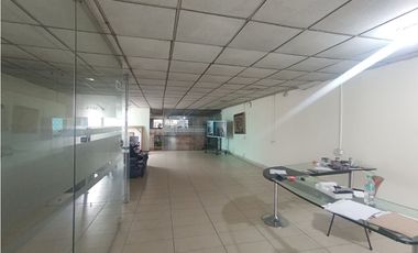 ACSI 1402, CASA COMERCIAL EN VENTA – ZONA DE CONSECIONARIOS AV. BOYAC