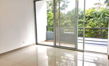 Arriendo Apartamento Palmas de Iraka 1