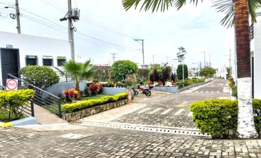 Arriendo Apartamento Palmas de Iraka 1