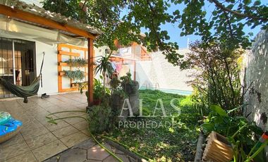 Casa en Arriendo en Mall Los Domínicos | Arriendo Casa (4D3B) | Las Condes | Alas Propiedades