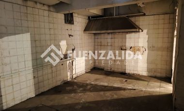 Local Comercial en Arriendo en Suecia / Andres Bello