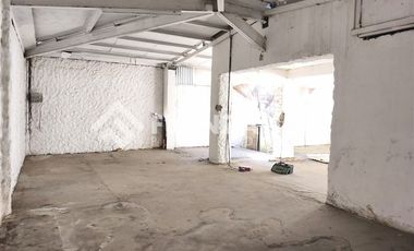Local Comercial en Arriendo en Suecia / Andres Bello