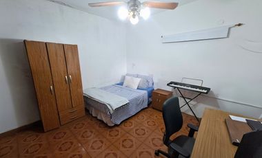 VENTA CASA 5 AMB CON PATIO Y COCHERA, QUILMES