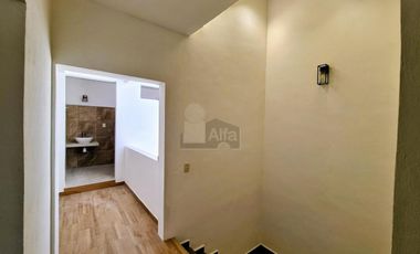 Casa sola en venta en El Relicario, San Cristóbal de las Casas, Chiapas