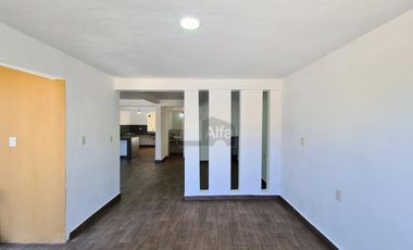 Casa sola en venta en El Relicario, San Cristóbal de las Casas, Chiapas