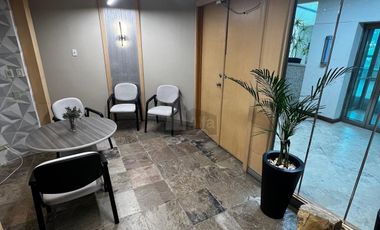 Oficina comercial en renta en Jardines Senecu, Juárez, Chihuahua