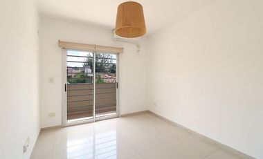 VENTA DEPTO 2 AMBIENTES CON COCHERA EN FLORIDA