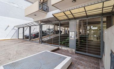 VENTA DEPTO 2 AMBIENTES CON COCHERA EN FLORIDA