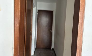 Casa en alquiler de 4 dormitorios c/ cochera en Otros Barrios